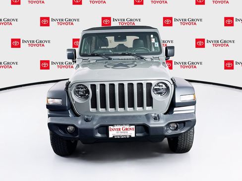 Used 2020 Jeep Wrangler Unlimited Sport AWD/4WD image 2