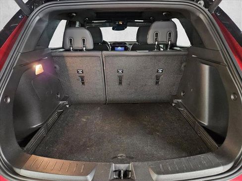 Used 2022 Chevrolet TrailBlazer RS w/ Sun and Liftgate Package image 6