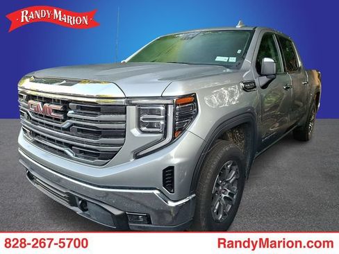Used 2025 GMC Sierra 1500 SLT AWD/4WD image 1
