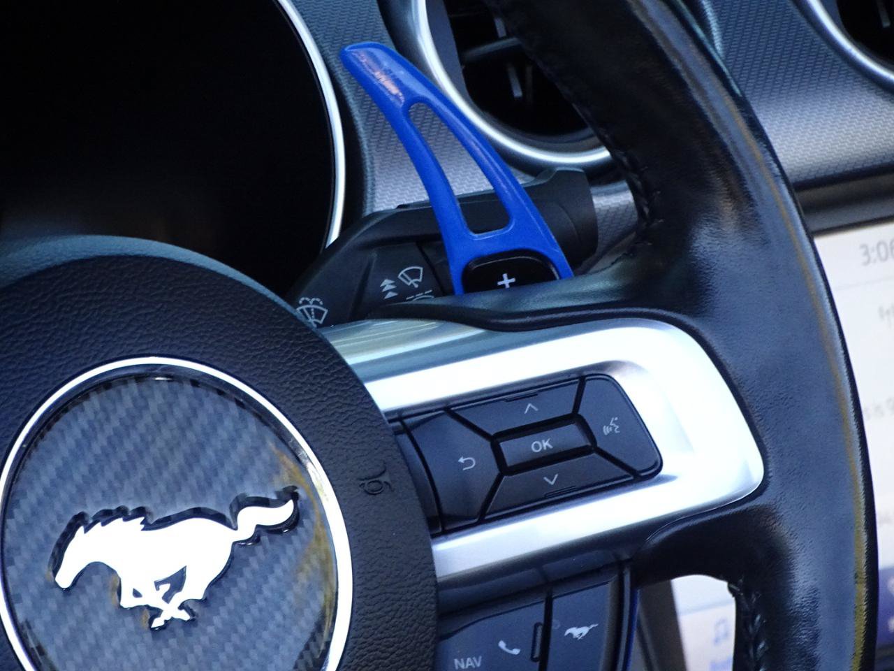 Used 2019 Ford Mustang GT Premium w/ Equipment Group 401A RWD image 27