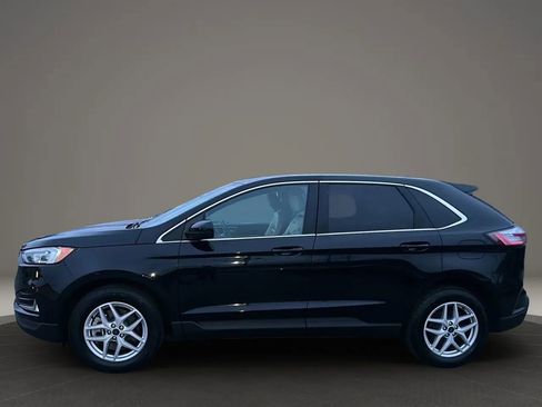 Used 2021 Ford Edge SEL w/ Cargo Accessory Package FWD image 2