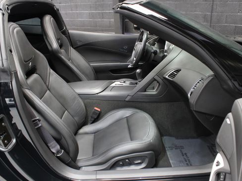 Used 2016 Chevrolet Corvette Stingray Coupe w/ 2LT Preferred Equipment Group image 41