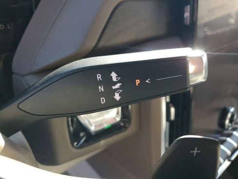 New 2026 GMC Yukon XL Denali w/ Sun & Power Step Package image 37