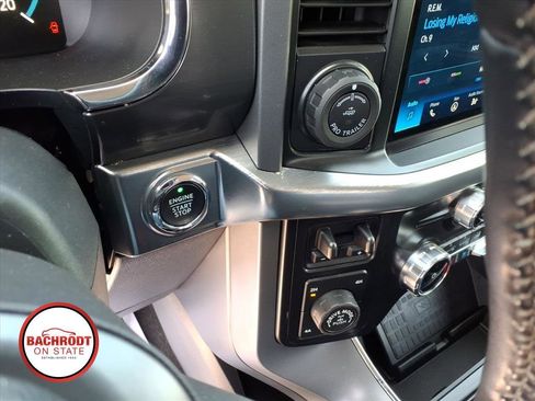 Used 2022 Ford F150 Lariat w/ Equipment Group 502A High AWD/4WD image 22