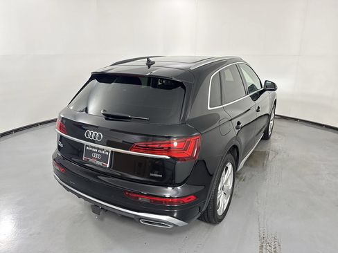 Used 2023 Audi Q5 2.0T Premium Plus w/ Premium Plus Package AWD/4WD image 37