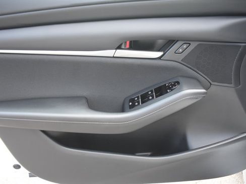 Used 2026 MAZDA MAZDA3 s FWD image 11