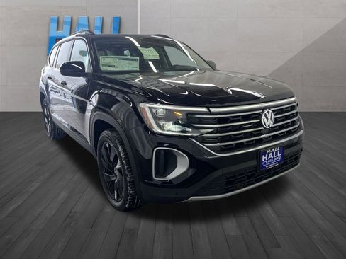 New 2026 Volkswagen Atlas SE image 7