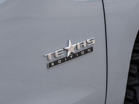 Used 2024 Chevrolet Silverado 1500 RST image 38