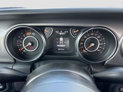 Used 2021 Jeep Wrangler Sport AWD/4WD image 14