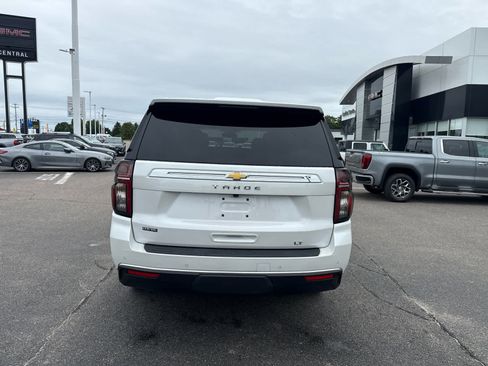 Used 2023 Chevrolet Tahoe LT w/ LT Signature Package AWD/4WD image 4