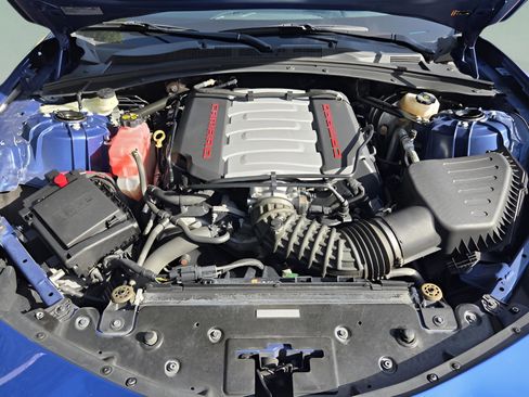 Used 2021 Chevrolet Camaro SS RWD image 22