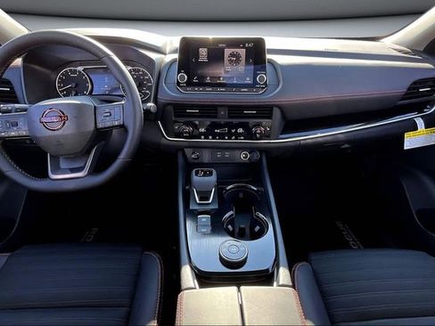 New 2026 Nissan Rogue SV image 5