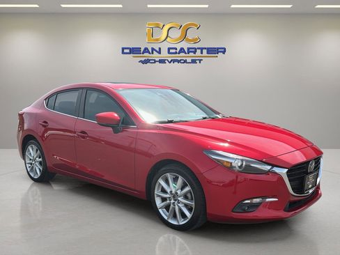 Used 2017 MAZDA MAZDA3 Grand Touring w/ Premium Equipment Package FWD image 7