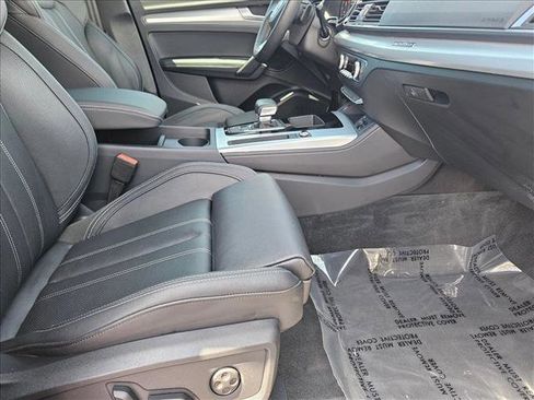 Certified 2025 Audi Q5 Prestige w/ Prestige Package AWD/4WD image 20