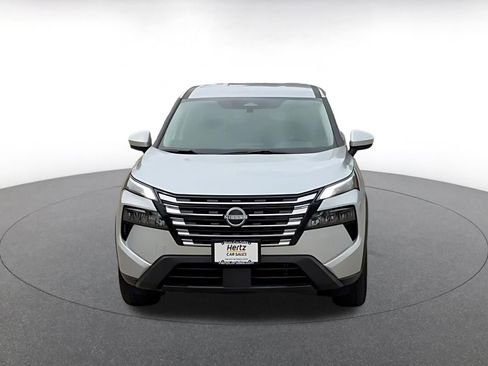 Used 2025 Nissan Rogue SV FWD image 4
