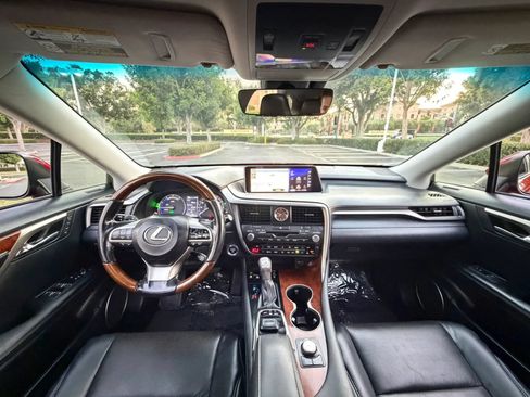 Used 2018 Lexus RX 450hL Premium w/ Premium Package AWD/4WD image 15