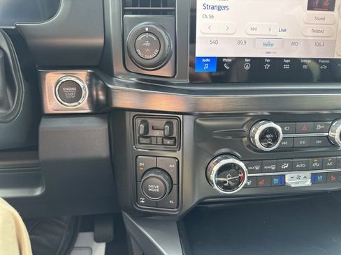 New 2025 Ford F250 Lariat w/ Lariat Ultimate Package image 40