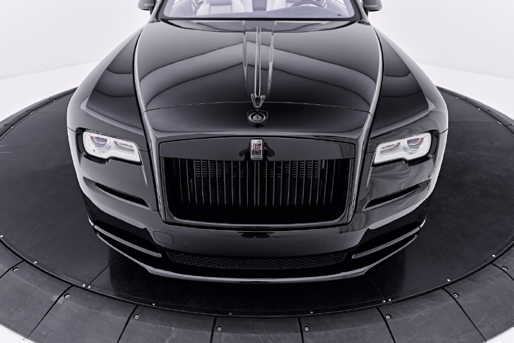 Used 2019 Rolls-Royce Dawn RWD image 21