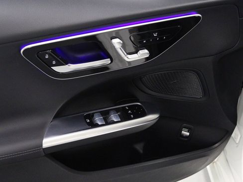 Certified 2025 Mercedes-Benz C 300 4MATIC Sedan image 22