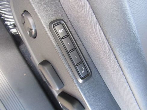 Used 2024 Volkswagen ID.4 S image 18