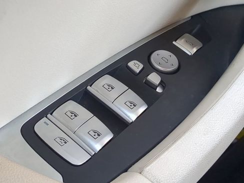 Used 2022 BMW X3 sDrive30i w/ Premium Package 2 image 25