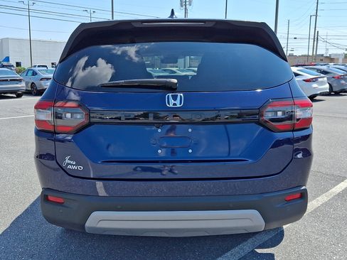 Certified 2025 Honda Pilot EX-L image 5