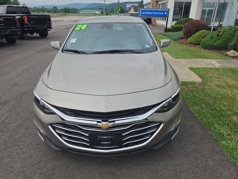 Used 2024 Chevrolet Malibu LT FWD image 8
