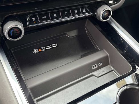 New 2025 Chevrolet Tahoe Premier image 29