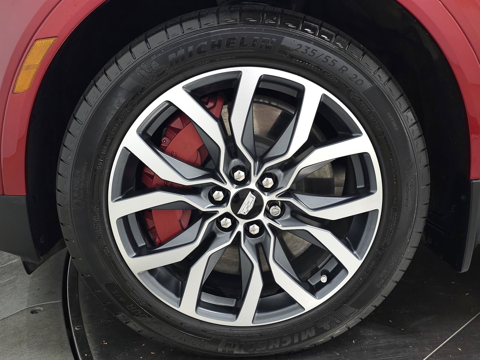 Used 2023 Cadillac XT5 Sportv w/ Technology Package AWD/4WD image 13