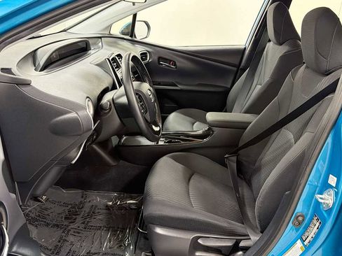 Certified 2021 Toyota Prius Prime LE FWD image 13