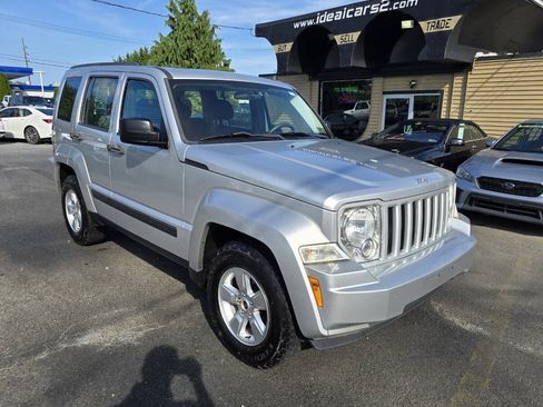 Used 2012 Jeep Liberty Sport AWD/4WD image 1