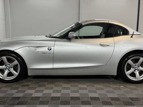 Used 2012 BMW Z4 sDrive28i image 6
