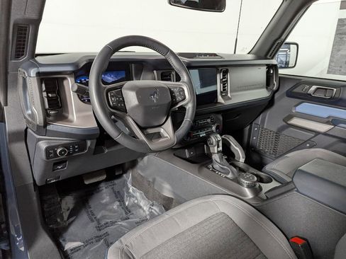 Used 2023 Ford Bronco Outer Banks image 13