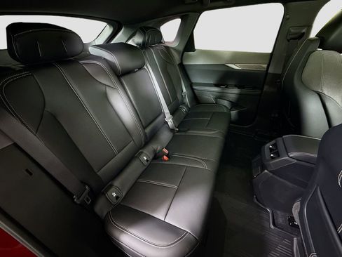 New 2026 Cadillac Optiq Sport 1 image 28