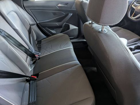 Used 2025 Volkswagen Jetta Sport FWD image 29