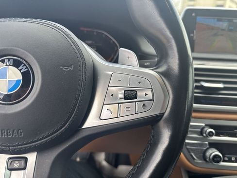 Used 2020 BMW 740i w/ Luxury Rear Seating Package image 18