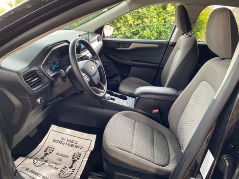 Used 2022 Ford Escape SE w/ Convenience Package FWD image 35