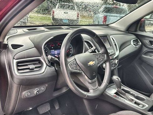 Used 2020 Chevrolet Equinox LT FWD image 10