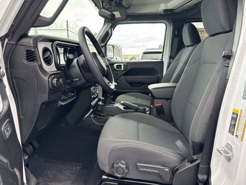 New 2026 Jeep Wrangler Unlimited Sport AWD/4WD image 23