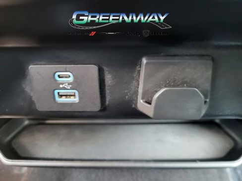 Used 2023 Ford F150 XLT image 52