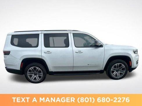 Used 2024 Jeep Wagoneer Series II AWD/4WD image 7