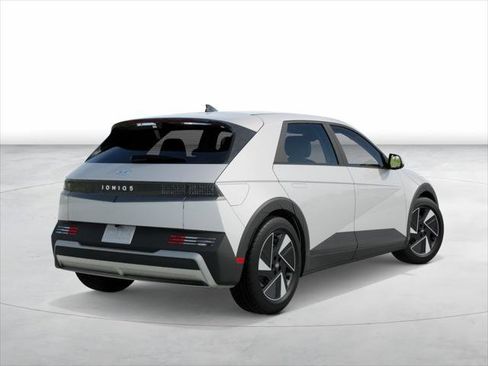 New 2026 Hyundai Ioniq 5 SE RWD image 4
