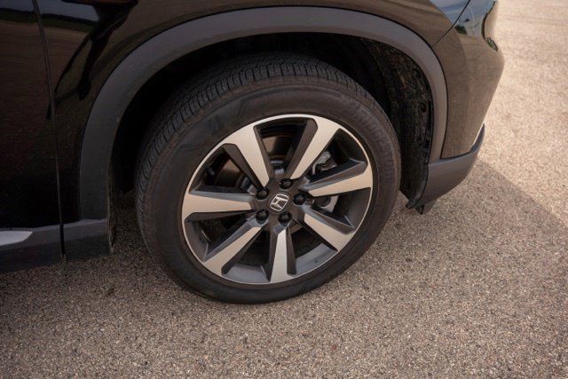 Used 2022 Honda Pilot Touring image 9