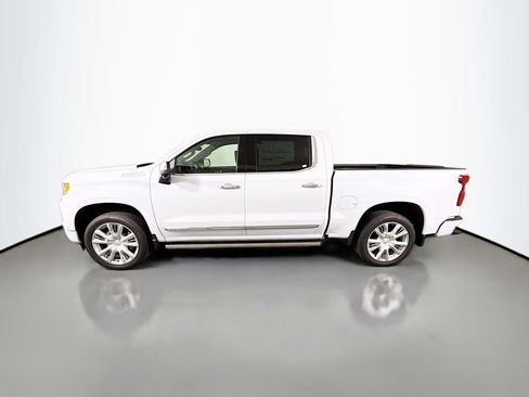 New 2026 Chevrolet Silverado 1500 High Country w/ High Country Premium Package AWD/4WD image 4