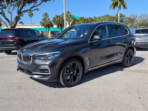 Used 2019 BMW X5 xDrive40i image 3