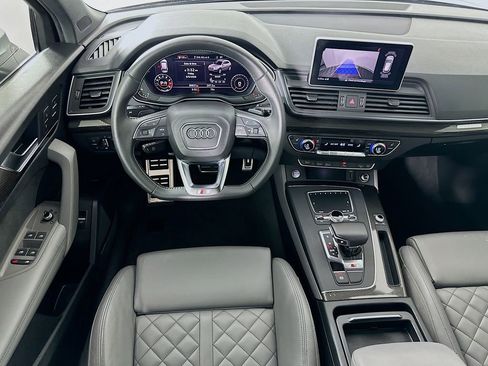 Used 2018 Audi SQ5 Premium Plus w/ Navigation Package AWD/4WD image 23