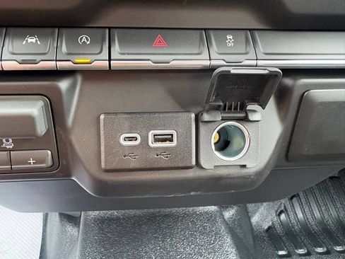 New 2026 Chevrolet Silverado 1500 W/T w/ WT Value Package AWD/4WD image 23