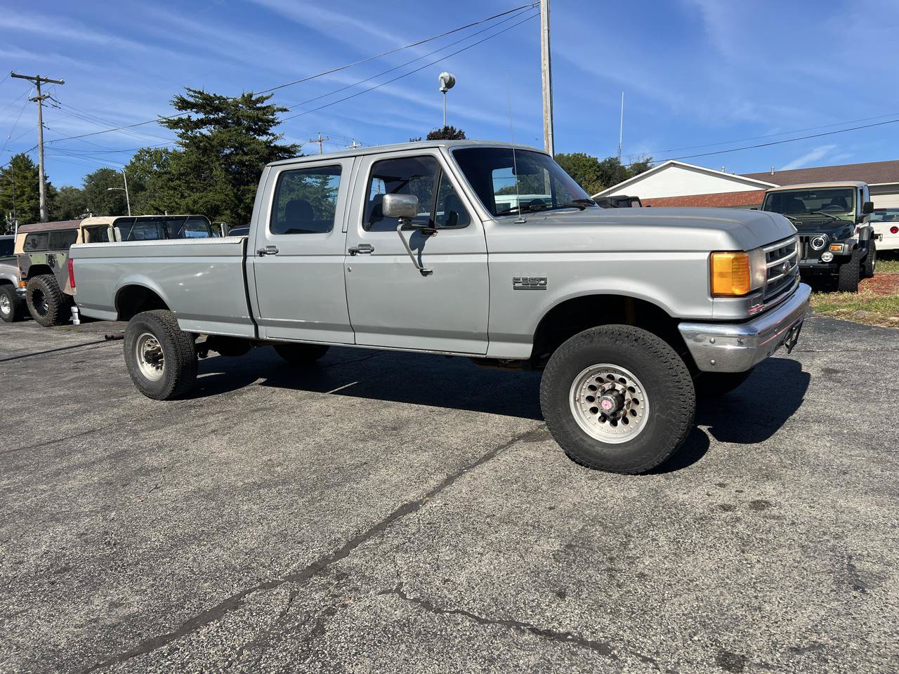 Used 1989 Ford F350 4x4 Crew Cab image 3