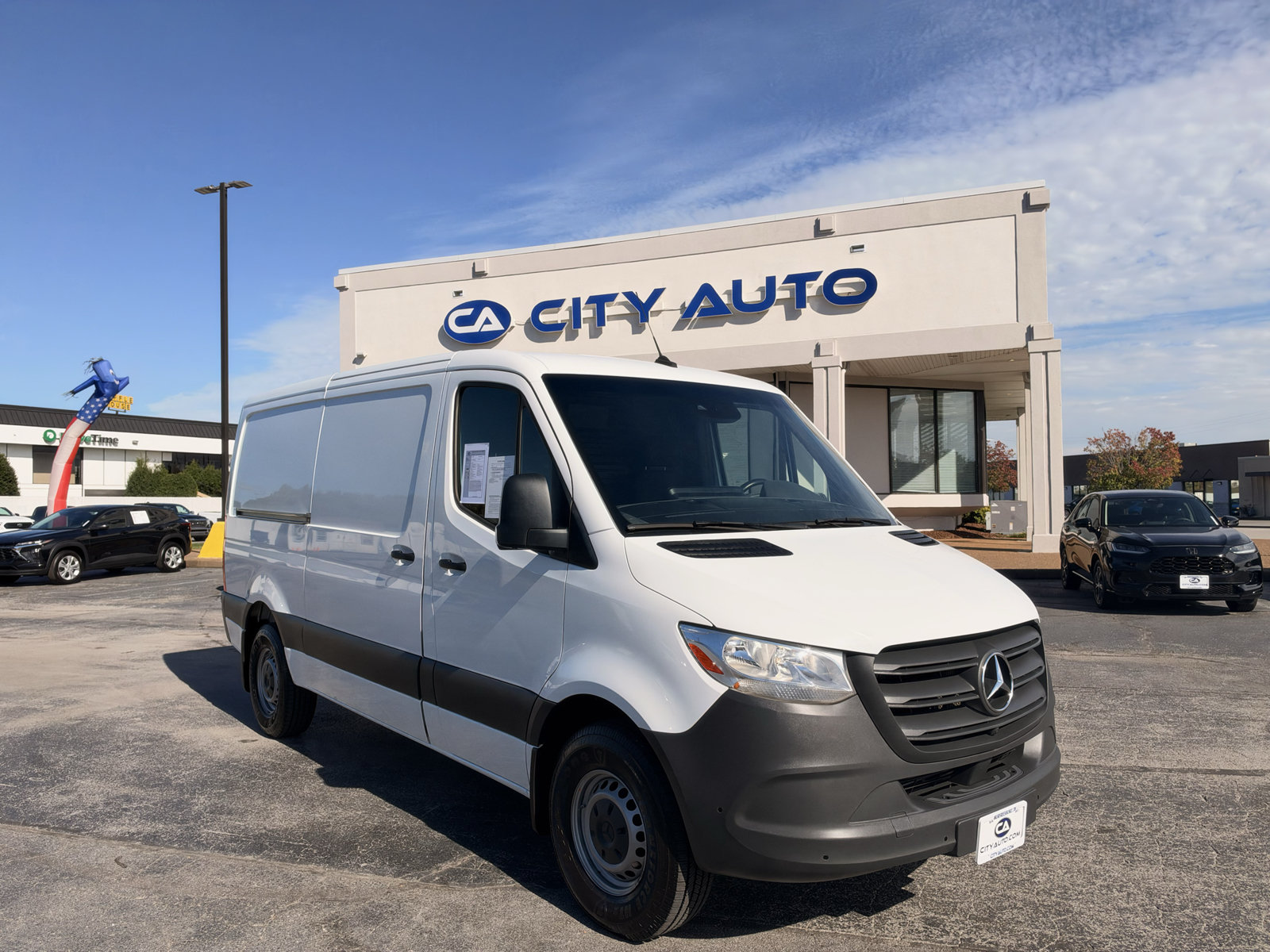 Used 2022 Mercedes-Benz Sprinter 1500 image 1