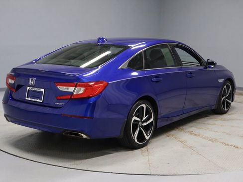 Used 2019 Honda Accord Sport image 9